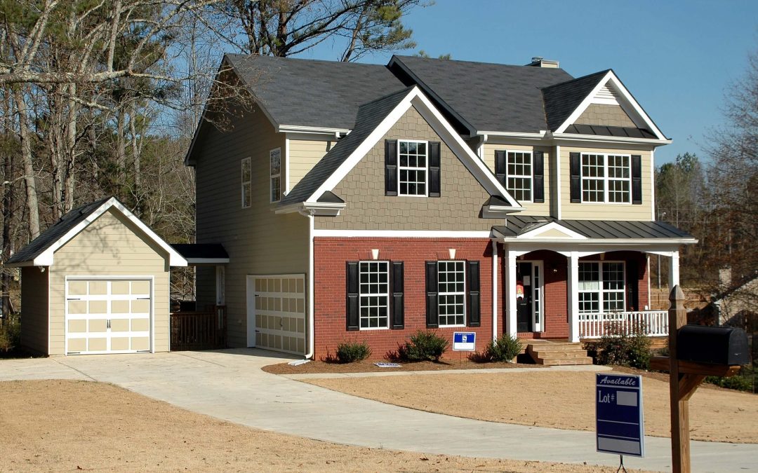 Should Sober Livings Rent or Buy a House?